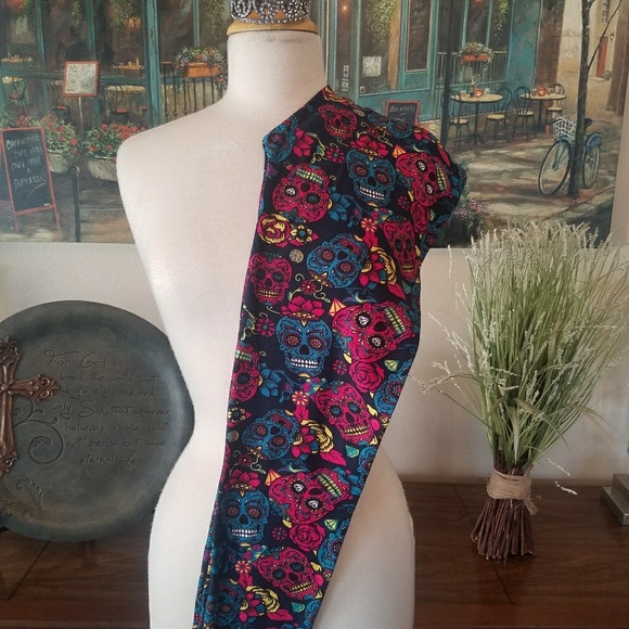 Diamond skulls leggings - Picture 2 of 3